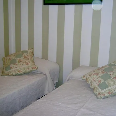Estudio Con Wifi Y Vistas Al Campo De Golf De Salamanca San Pedro Del Valle